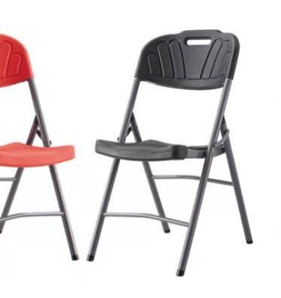 Heavy-Duty Plastic Folding Chair – Portable Stackable Indoor & Outdoor Seating