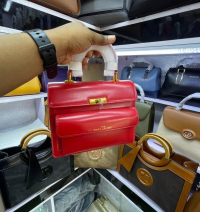 PEDRA Women’s Luxe Multi-Layer Flap Top Handle Handbag (Statement Edition)